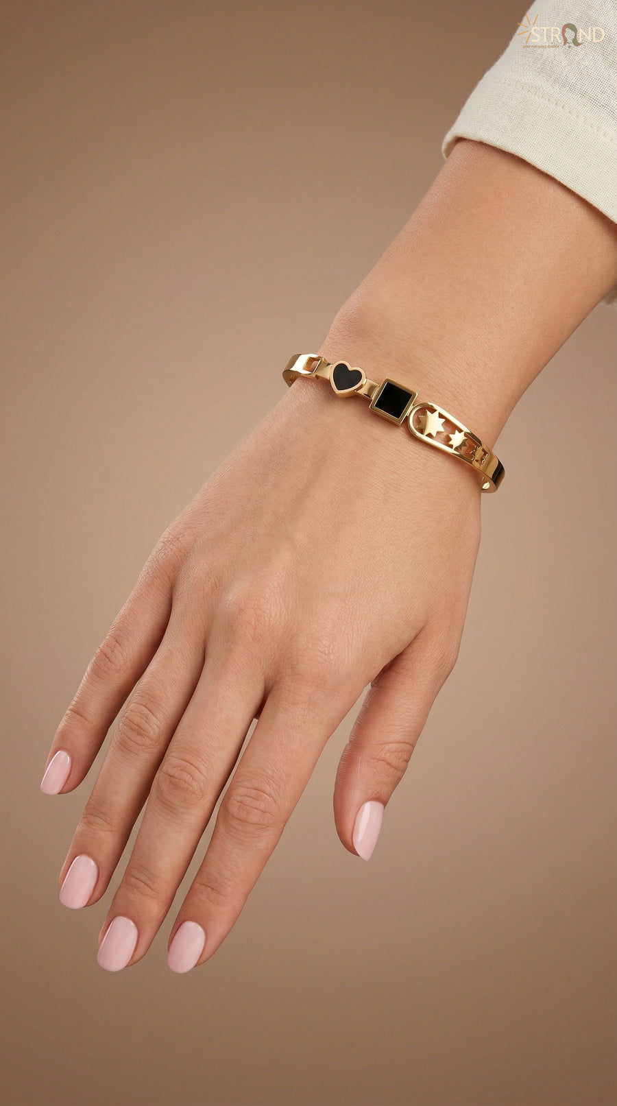 Gold-Toned Heart Charm Bracelet