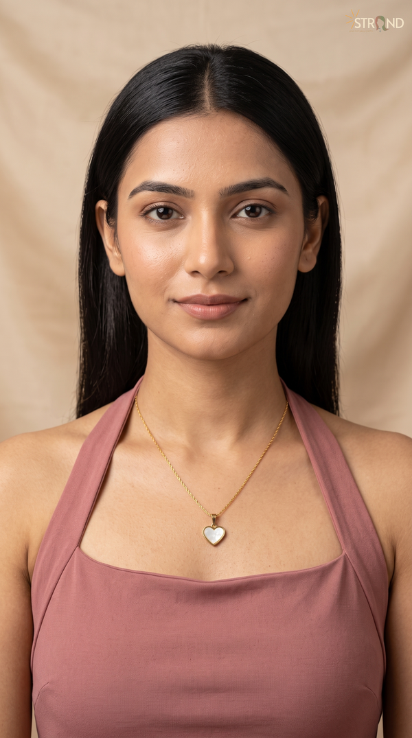 Elegant Heart Pendant Necklace