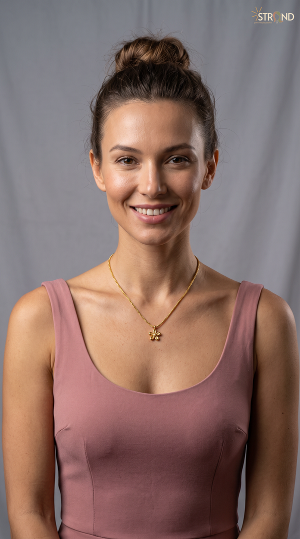 Gold Flower Pendant Necklace