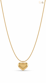Elegant Gold Heart Pendant Necklace
