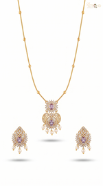Elegant Gold Pendant Necklace Set