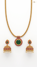 Elegant Green Stone Pendant Set