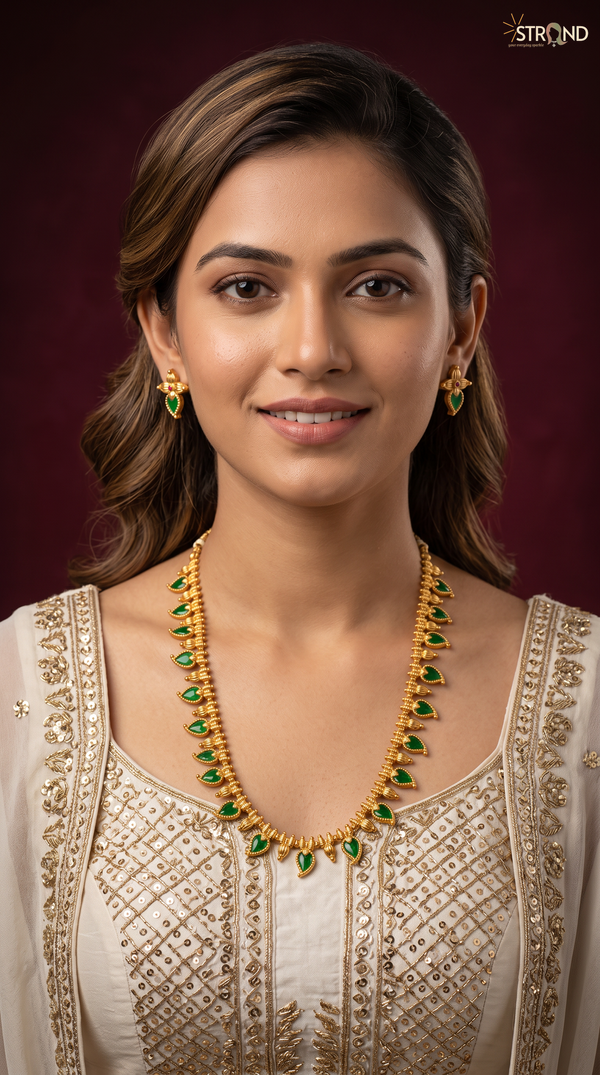Elegant Gold and Green Pendant Set