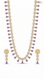 Elegant Floral Necklace and Earrings Set