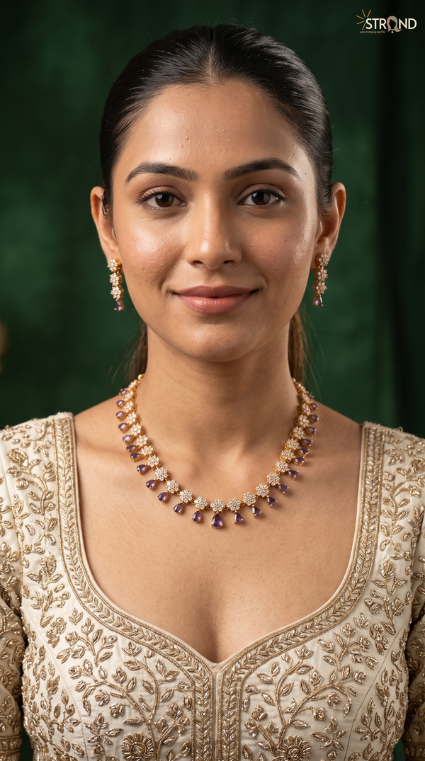 Elegant Floral Necklace and Earrings Set